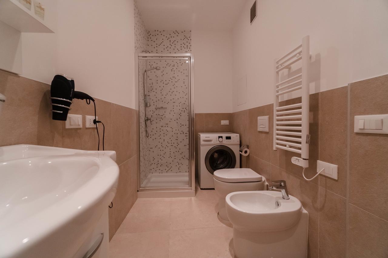 אסטנה The Arc Residence מראה חיצוני תמונה